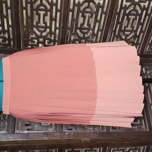 Ann Taylor Loft size 4p two tone pink pleated skirt